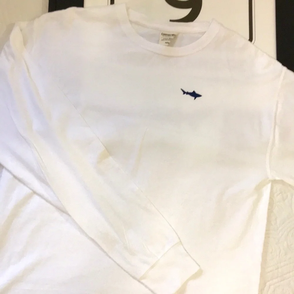 Fish Outa Flags long Sleeve Shark Tee